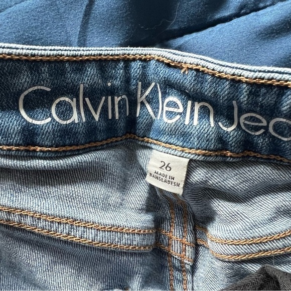 Calvin Klein Jeans | Cut Off Jeans Shorts - Picture 2 of 3